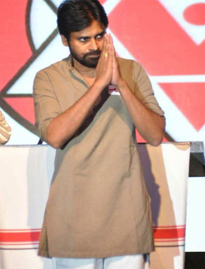 pawan kalyan,janasena party,ap special status,pawan friend sharath kumar  వ్యూహం మార్చిన జనసేనాని...!